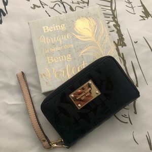 Michael Kors wristlet